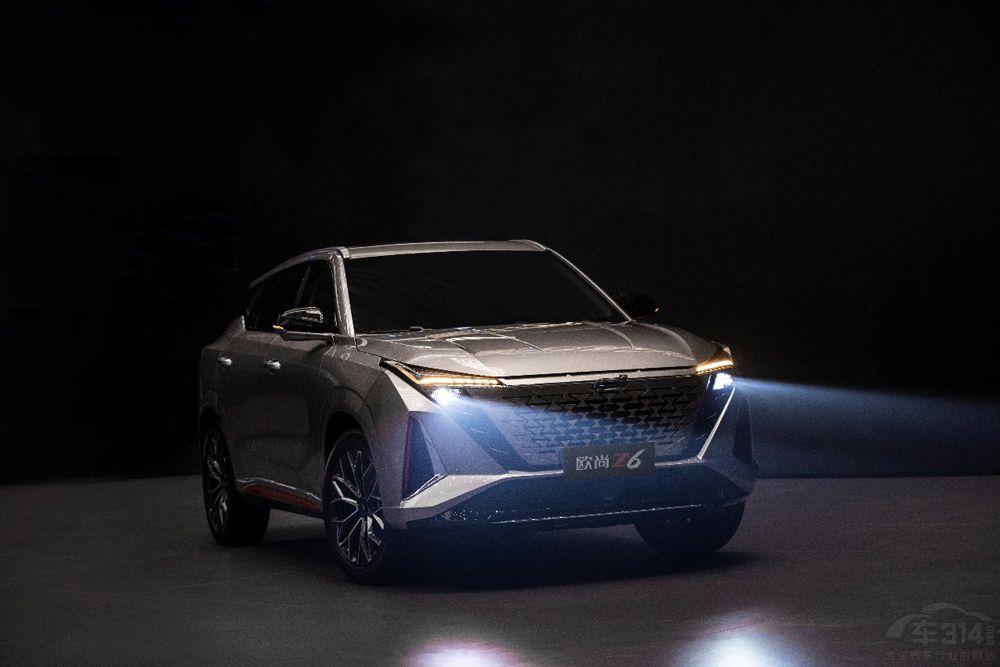 歐尚Z6內(nèi)飾公布 將首次搭載智慧快樂座艙 歐尚Z6內(nèi)飾公布 將首次搭載智慧快樂座艙