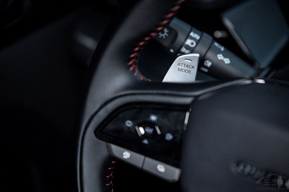 歐尚Z6內(nèi)飾公布 將首次搭載智慧快樂座艙 歐尚Z6內(nèi)飾公布 將首次搭載智慧快樂座艙