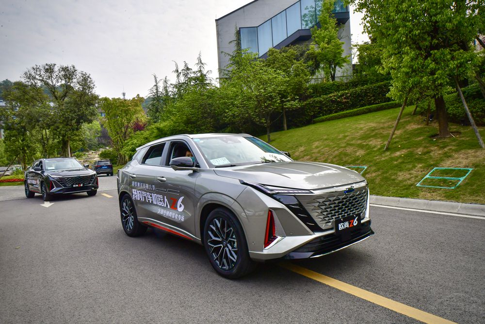 歐尚Z6超級測試員全國經(jīng)銷商驗收專場成功 歐尚Z6超級測試員全國經(jīng)銷商驗收專場成功