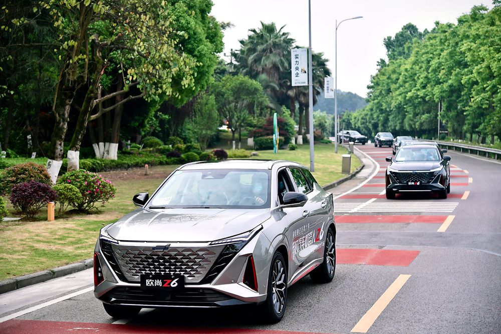 歐尚Z6超級測試員全國經(jīng)銷商驗收專場成功 歐尚Z6超級測試員全國經(jīng)銷商驗收專場成功