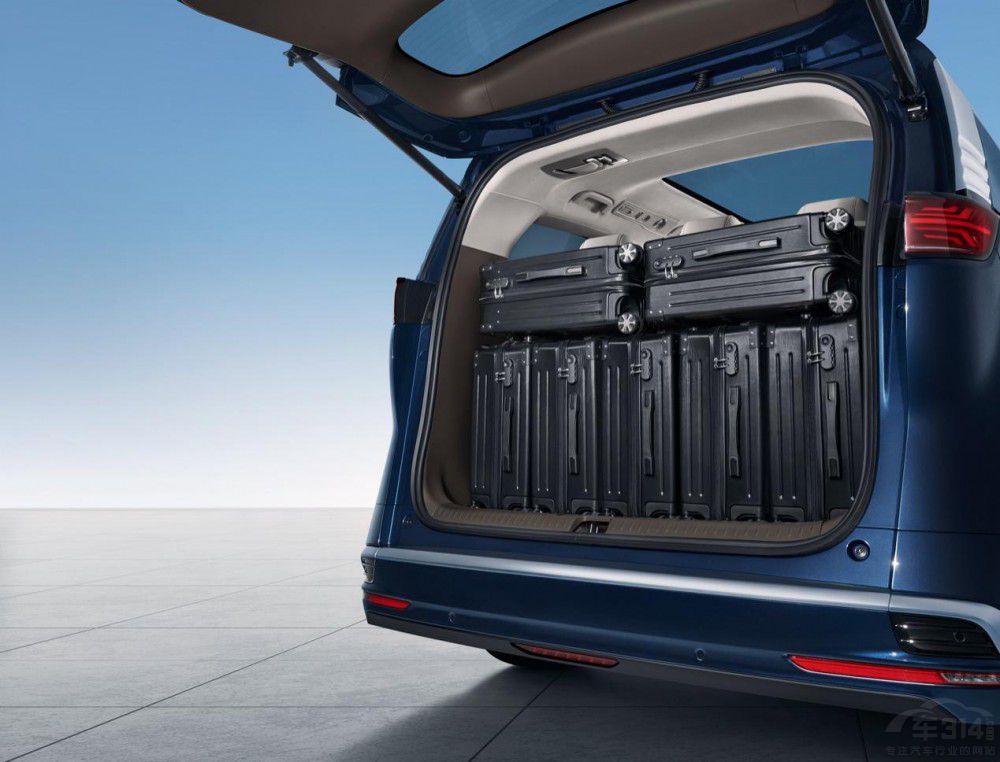 訂單頻頻捷報 騰勢首款豪華MPV人氣爆棚 訂單頻頻捷報 騰勢首款豪華MPV人氣爆棚