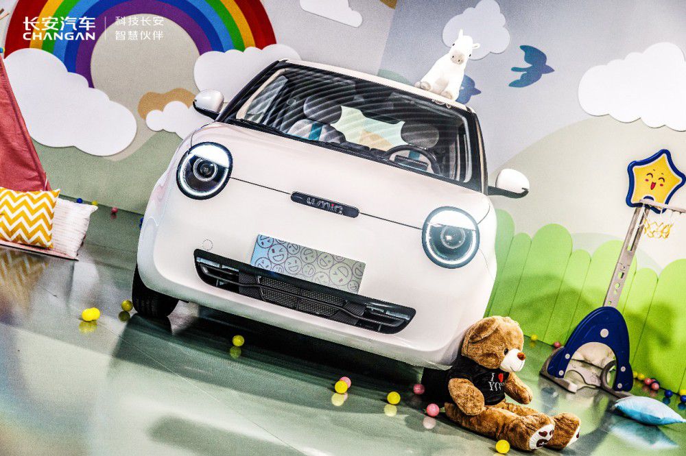 LLumin(chung)°l(f)u ܇