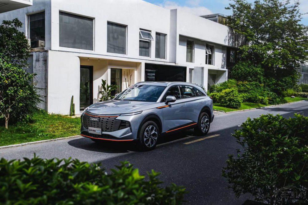 哈弗神獸混動(dòng)DHT正式上市 售價(jià)15.38萬起 哈弗神獸混動(dòng)DHT正式上市 售價(jià)15.38萬起