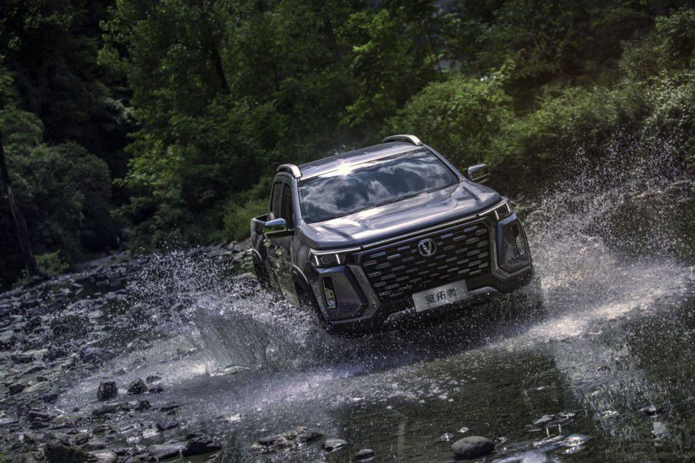 長安覽拓者上市 售價9.99萬元-14.99萬元 長安覽拓者上市 售價9.99萬元-14.99萬元