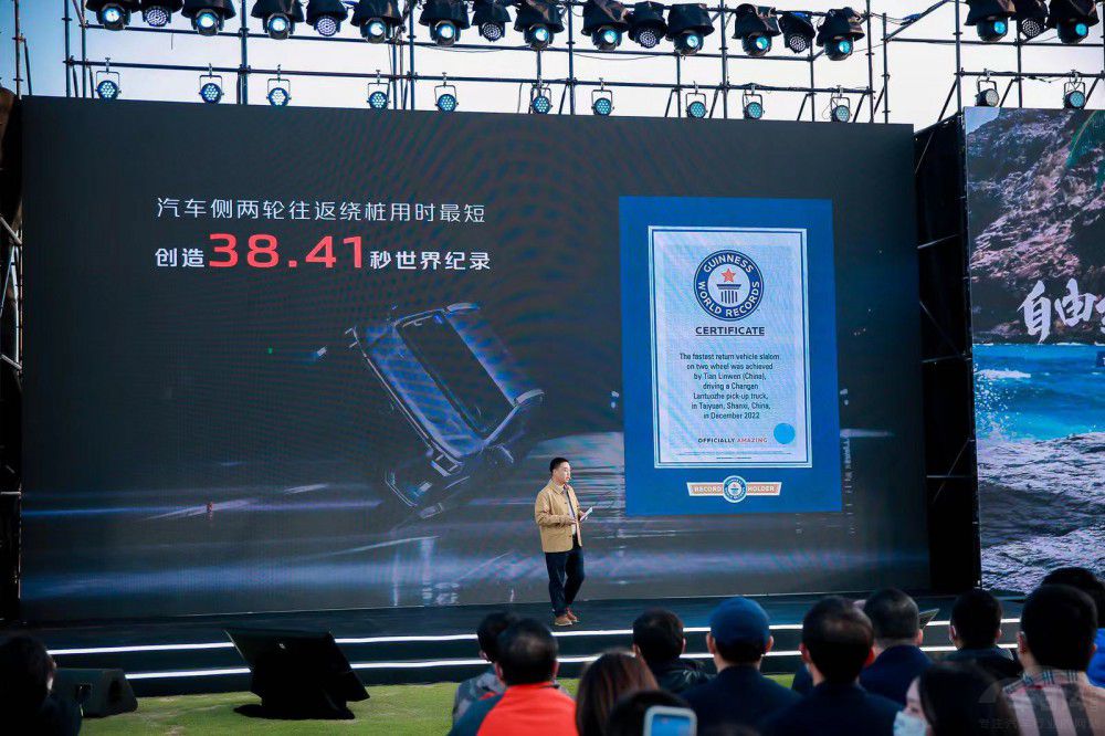 長安覽拓者上市 售價9.99萬元-14.99萬元 長安覽拓者上市 售價9.99萬元-14.99萬元