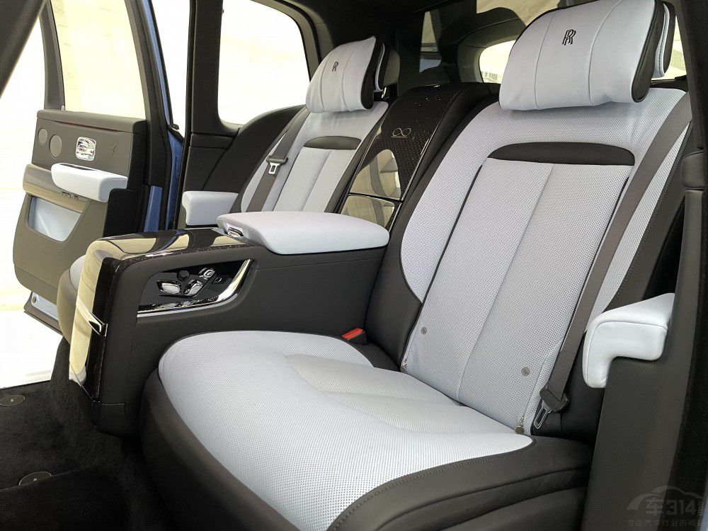 2022年勞斯萊斯賣出6021輛 新款熱圖奉上 2022年勞斯萊斯賣出6021輛 新款熱圖奉上