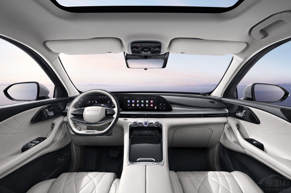 “智慧輕奢旗艦SUV”星途瑤光正式開啟預售 “智慧輕奢旗艦SUV”星途瑤光正式開啟預售