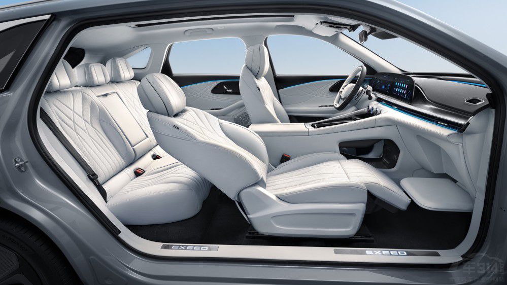 星途瑤光樹(shù)立20萬(wàn)級(jí)自主高端SUV新標(biāo)桿 星途瑤光樹(shù)立20萬(wàn)級(jí)自主高端SUV新標(biāo)桿