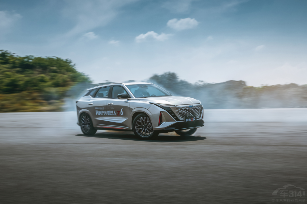 6뼉ټ WZ6 {(ln)L2.0Tʽ