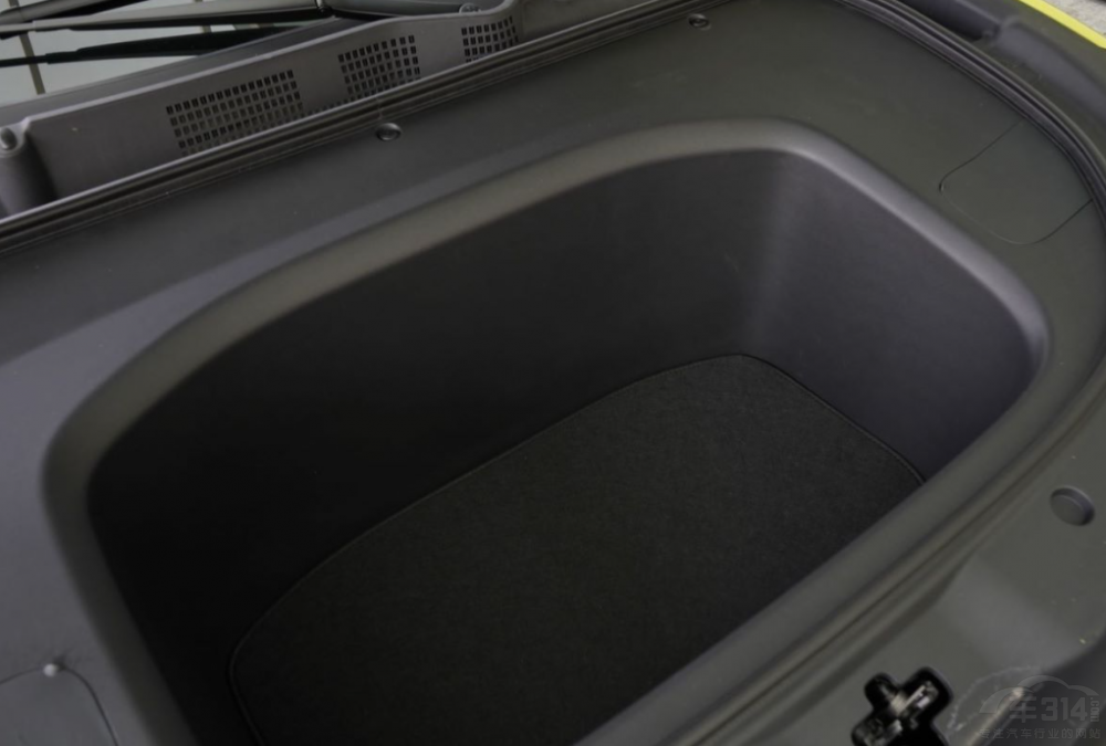 先享預(yù)訂火爆異常 深藍S7開啟“狂飆”模式 先享預(yù)訂火爆異常 深藍S7開啟“狂飆”模式