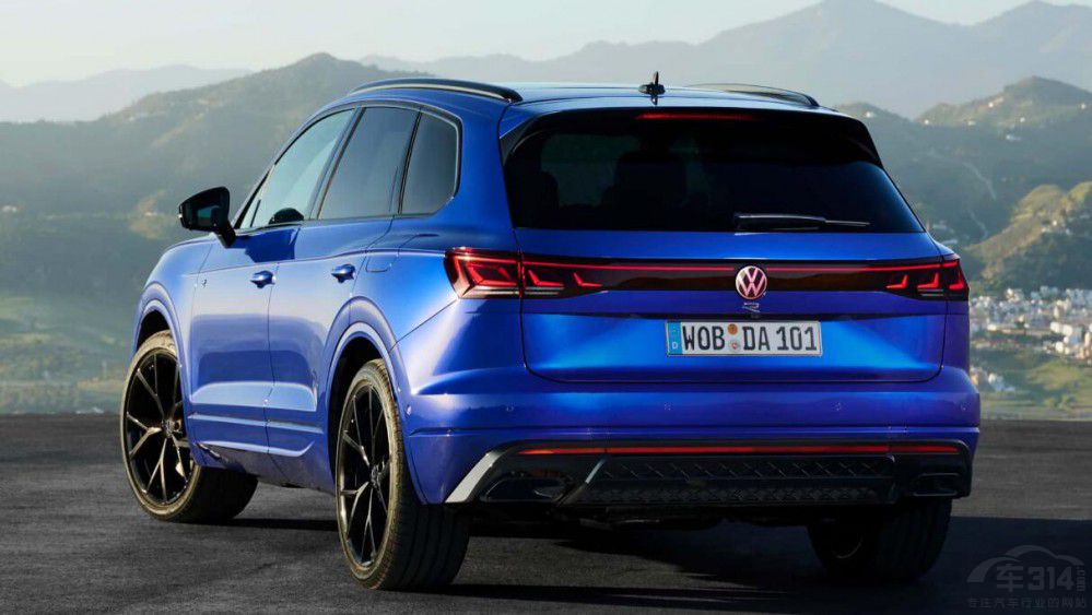 新款大眾途銳馬上就到 但是一點(diǎn)都不霸氣 新款大眾途銳馬上就到 但是一點(diǎn)都不霸氣