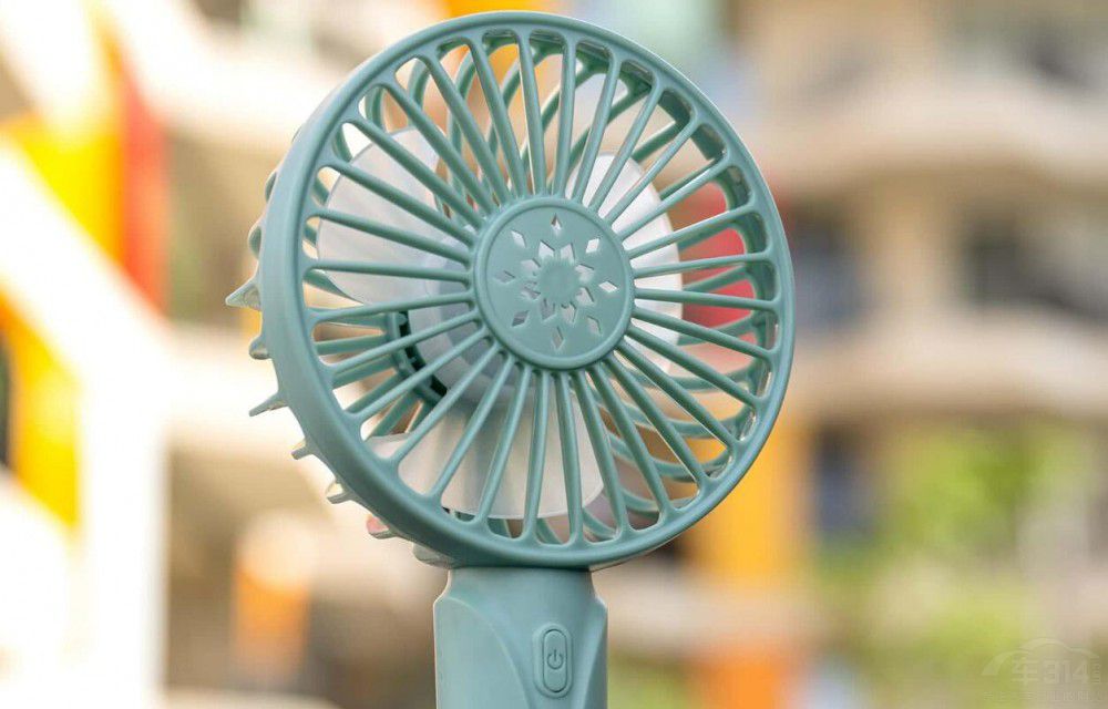 菲亞特Topolino EV主打就是一個軟萌好玩 菲亞特Topolino EV主打就是一個軟萌好玩