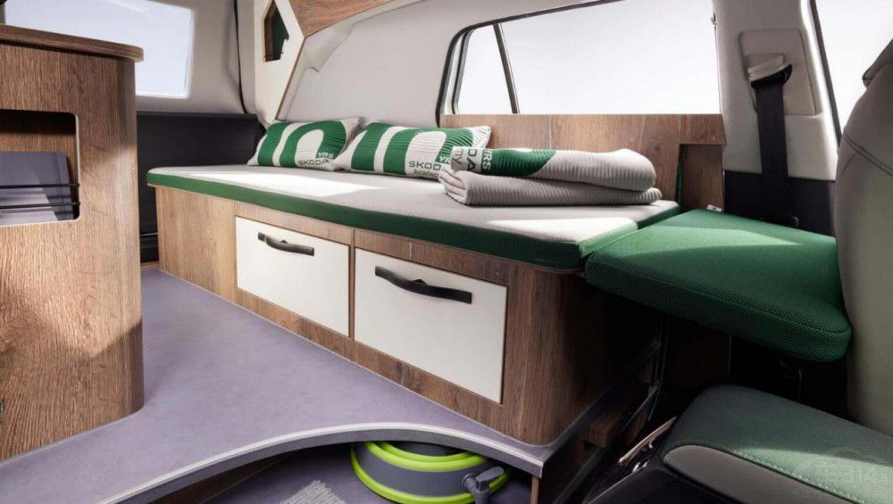 斯柯達(dá)魔改房車 功能雖少 但還有點(diǎn)小帥 斯柯達(dá)魔改房車 功能雖少 但還有點(diǎn)小帥