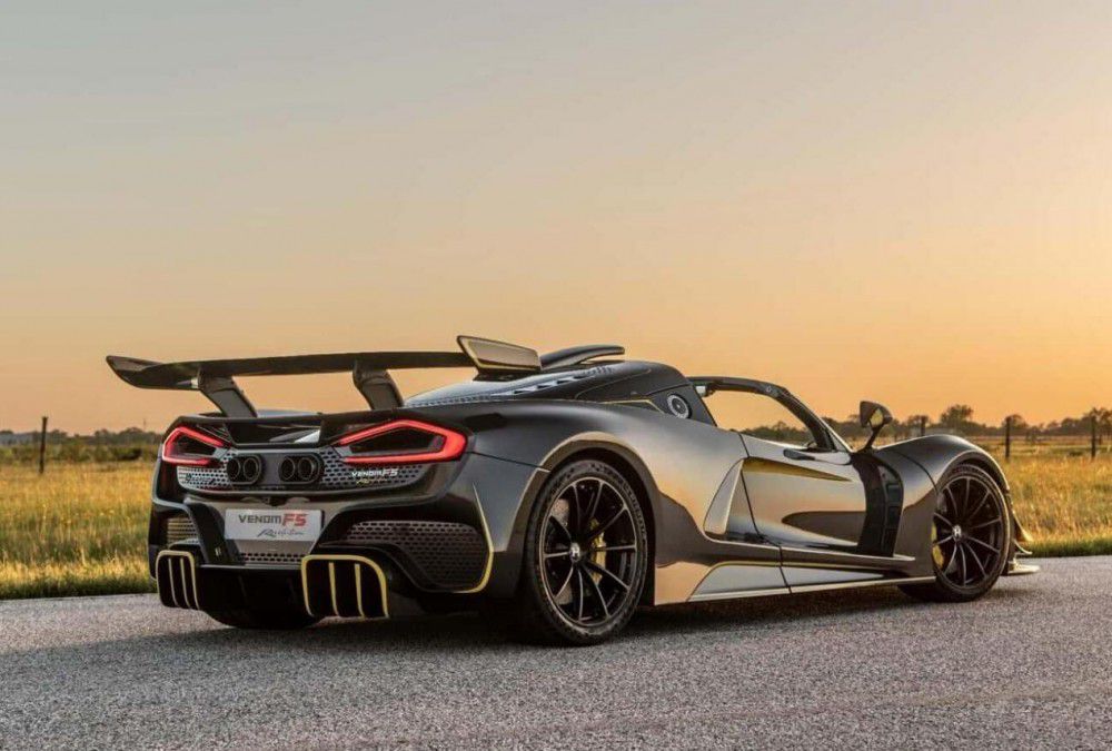 ܎ԊVenom F5 Revolution Roadster