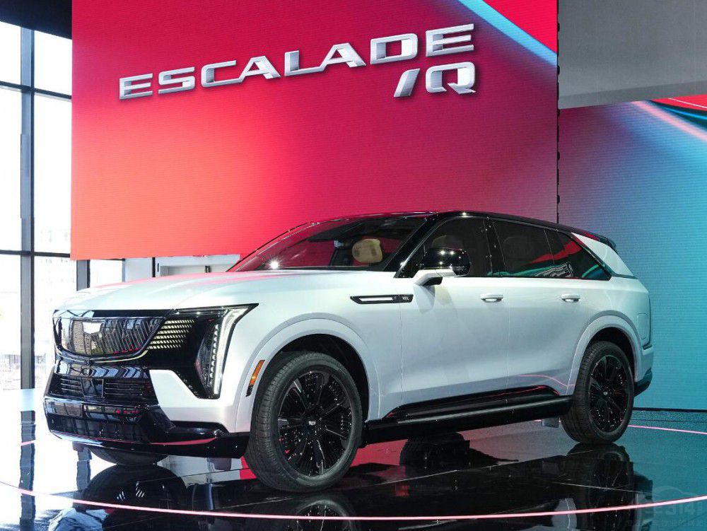 Pȫ¼늰ESCALADE IQl(f)