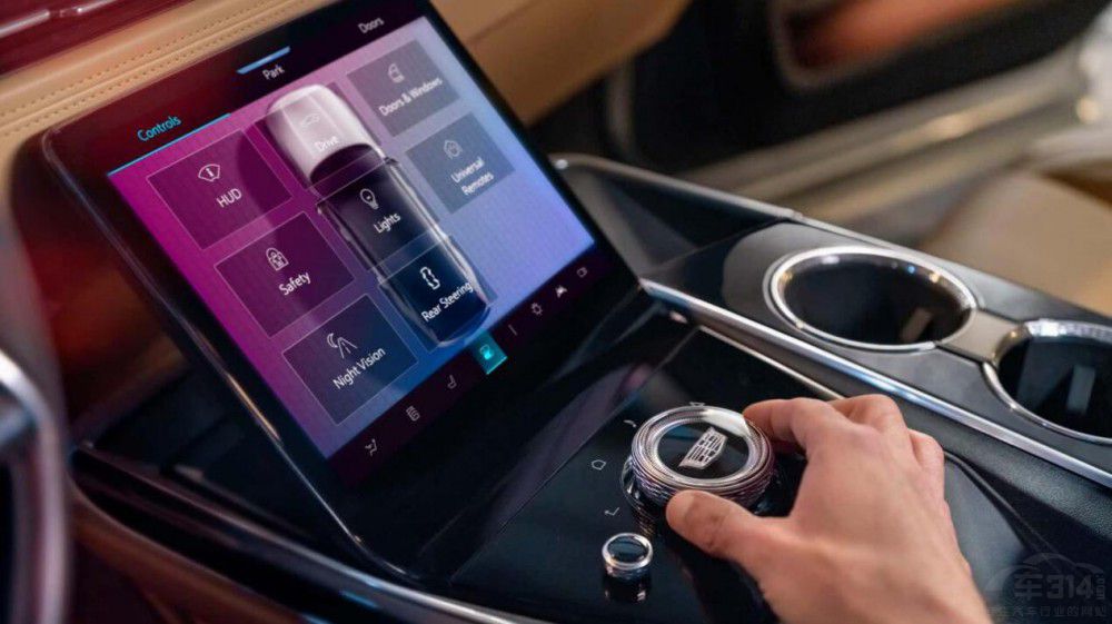 Pȫ¼늰ESCALADE IQl(f)