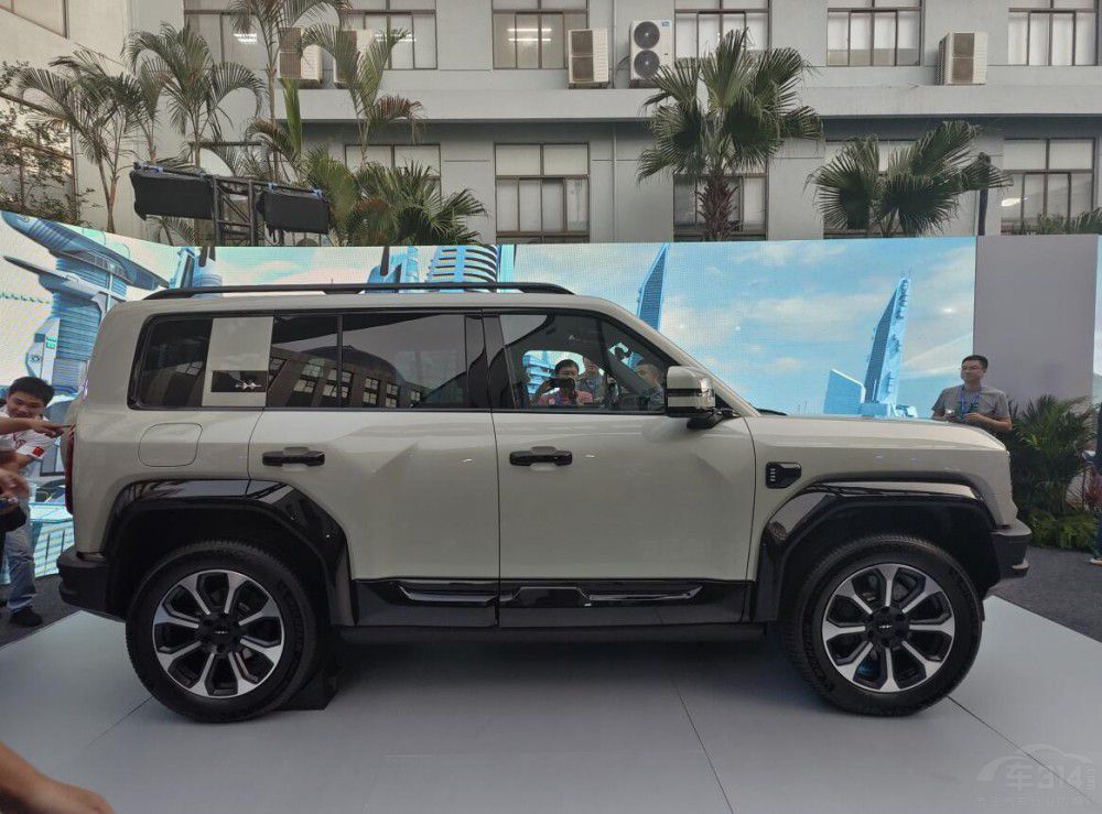 ɶ܇չӲSUVǰհȁ