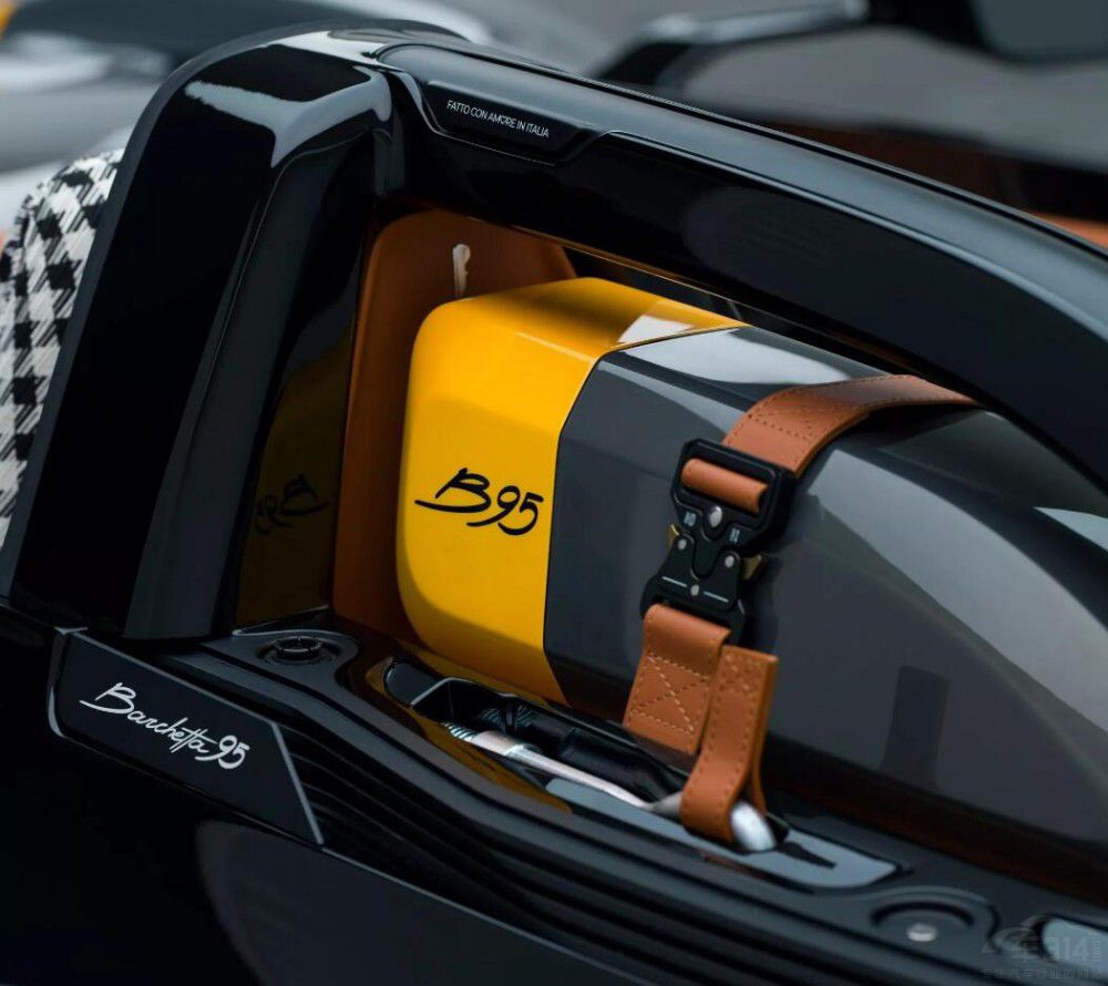 沒(méi)車頂?shù)募冸姵?開(kāi)價(jià)居然達(dá)到3500萬(wàn)元 沒(méi)車頂?shù)募冸姵?開(kāi)價(jià)居然達(dá)到3500萬(wàn)元