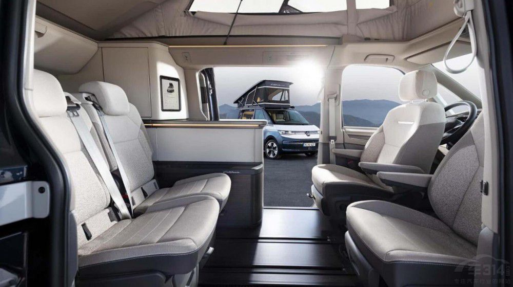 ١Ќm T7 California܇