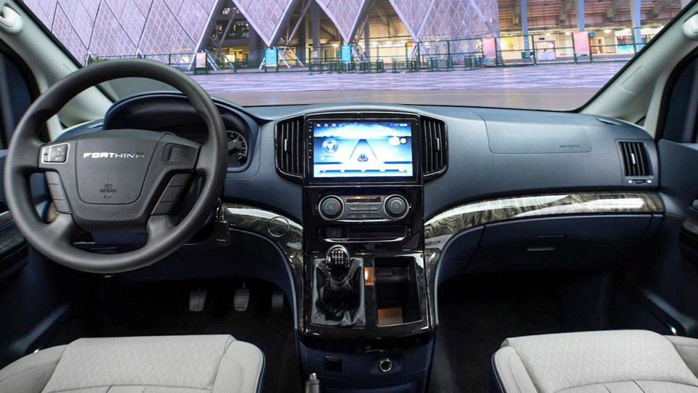 2024M5&PLUS (qing) 7.49fԪ