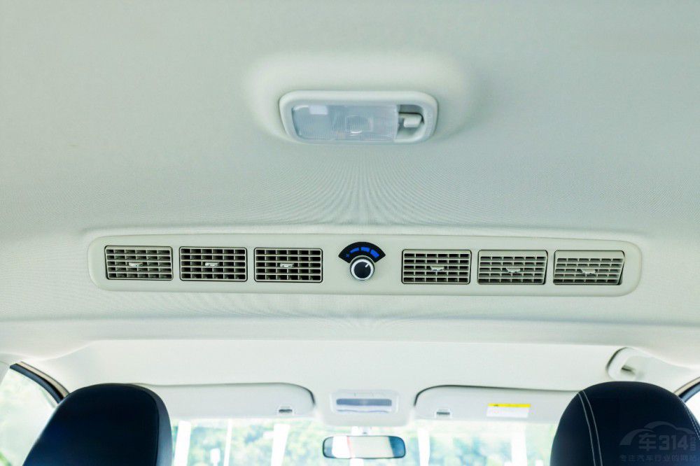 2024M5&PLUS (qing) 7.49fԪ