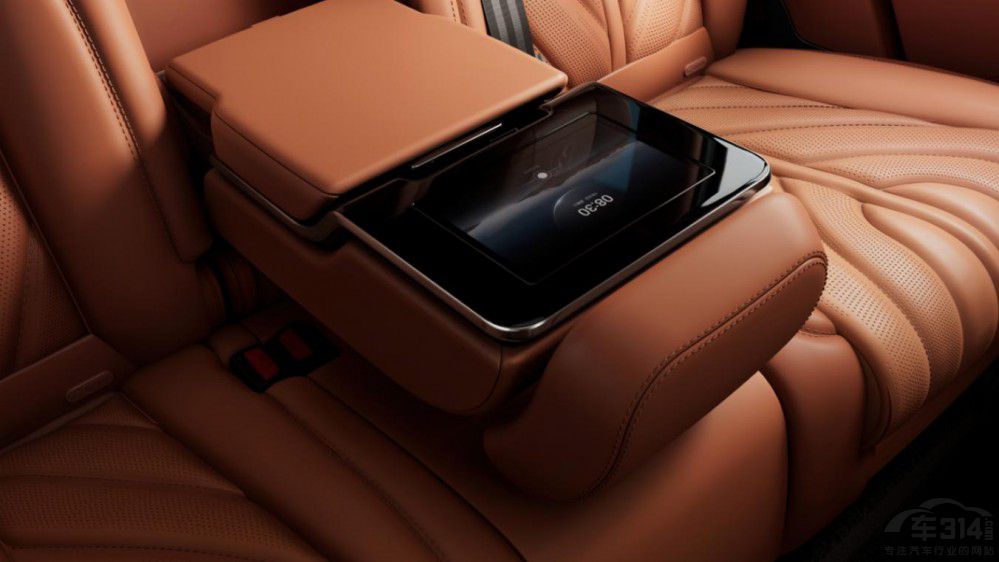 仰望U8豪華版上市 上市價格為109.8萬元 仰望U8豪華版上市 上市價格為109.8萬元