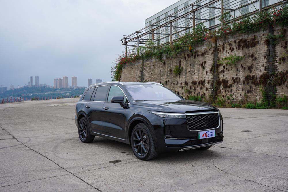 問界新M7上演驚天逆轉(zhuǎn) 這回輪到理想緊張 問界新M7上演驚天逆轉(zhuǎn) 這回輪到理想緊張