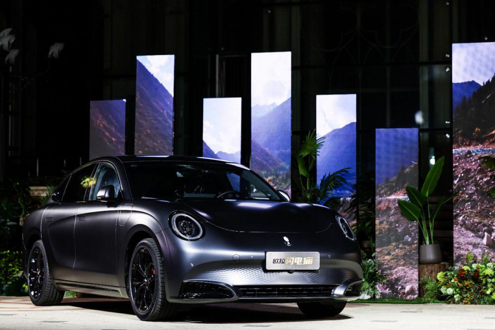 歐拉閃電貓暗夜版上市 實(shí)力打造四大標(biāo)桿 歐拉閃電貓暗夜版上市 實(shí)力打造四大標(biāo)桿