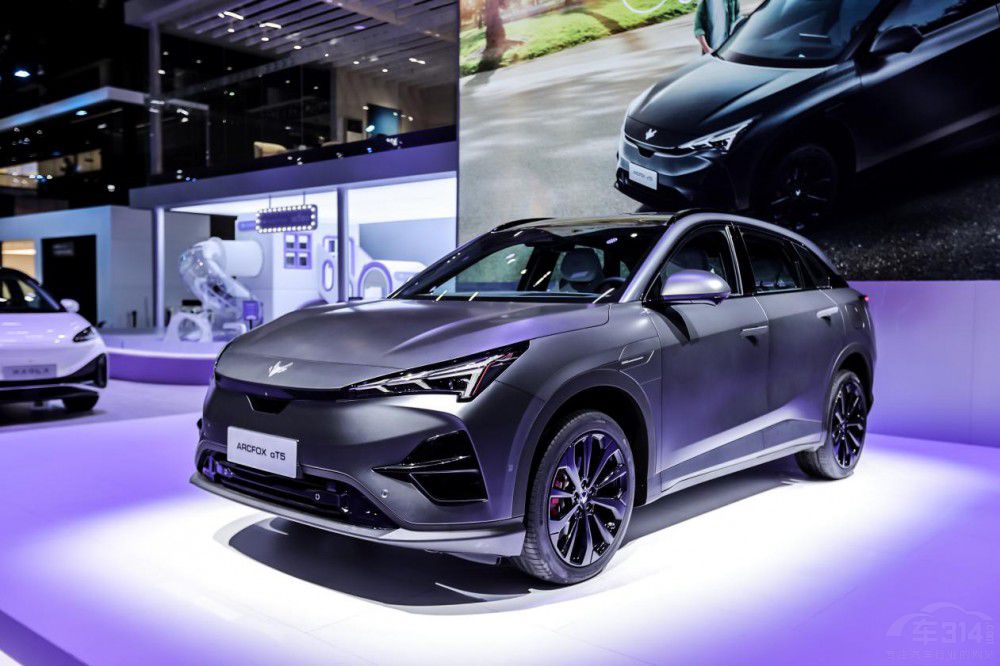 廣州車展揭秘極狐汽車阿爾法T5六大看點(diǎn) 廣州車展揭秘極狐汽車阿爾法T5六大看點(diǎn)