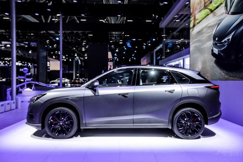 廣州車展揭秘極狐汽車阿爾法T5六大看點(diǎn) 廣州車展揭秘極狐汽車阿爾法T5六大看點(diǎn)