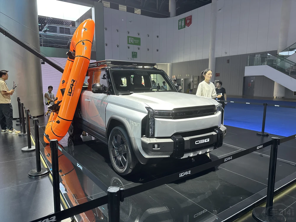 IӡSUV Ďv܇ _߀F