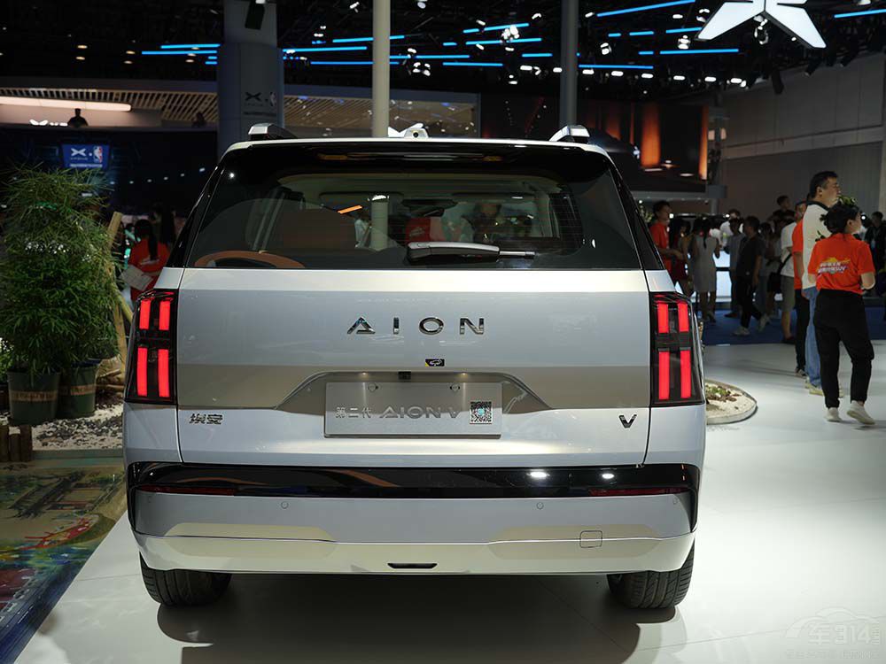 不到20萬就配高階智駕  這幾款車子盤一下 不到20萬就配高階智駕  這幾款車子盤一下