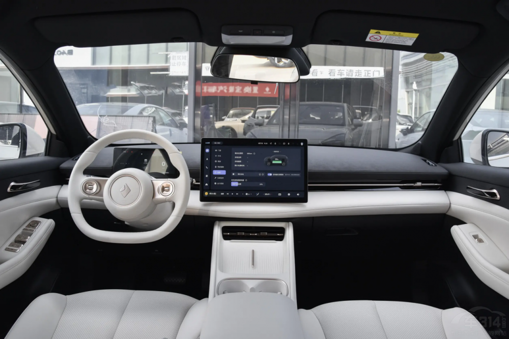 9月車市油電大混戰(zhàn) 都價格親民 實力不俗 9月車市油電大混戰(zhàn) 都價格親民 實力不俗