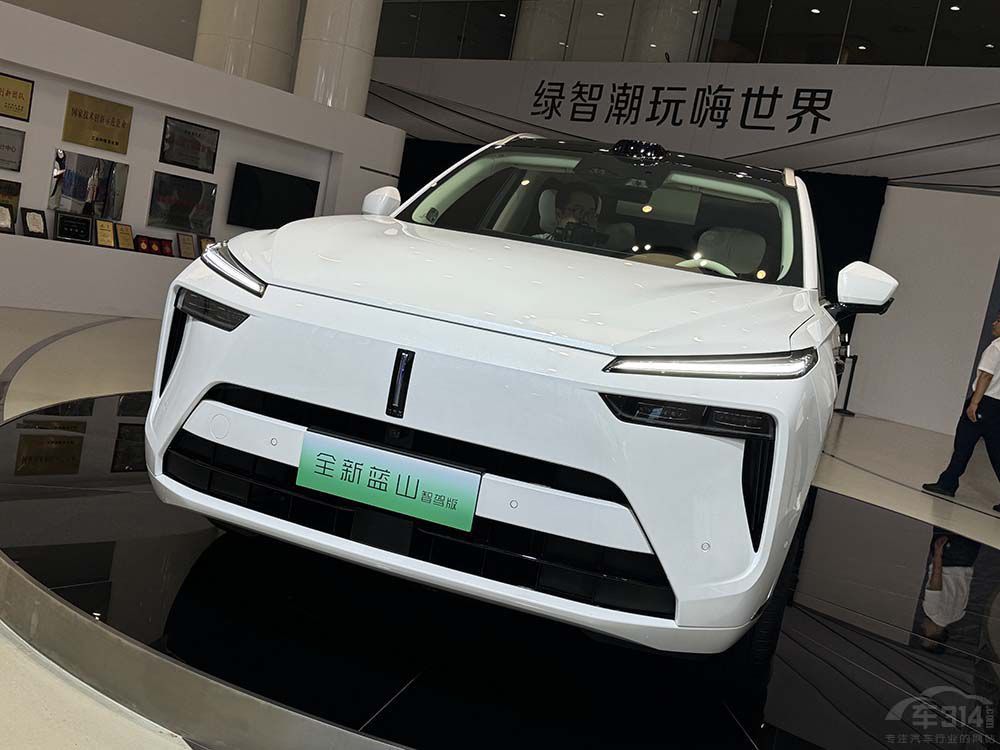 ؛(dng)ԏSUV𼼁]Y܇ɶ