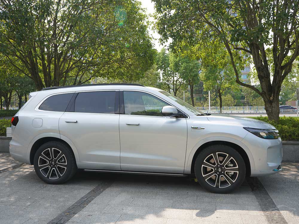 ؛(dng)ԏSUV𼼁]Y܇ɶ