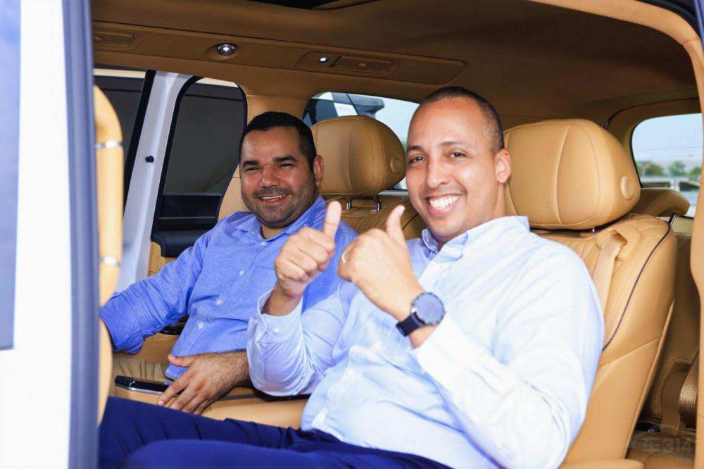 多國駐華使節(jié)到訪嵐圖 領(lǐng)略中國新能源汽車 多國駐華使節(jié)到訪嵐圖 領(lǐng)略中國新能源汽車