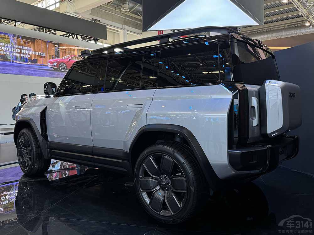 Pc10fԡSUV܇(bio)䡰ﵡ