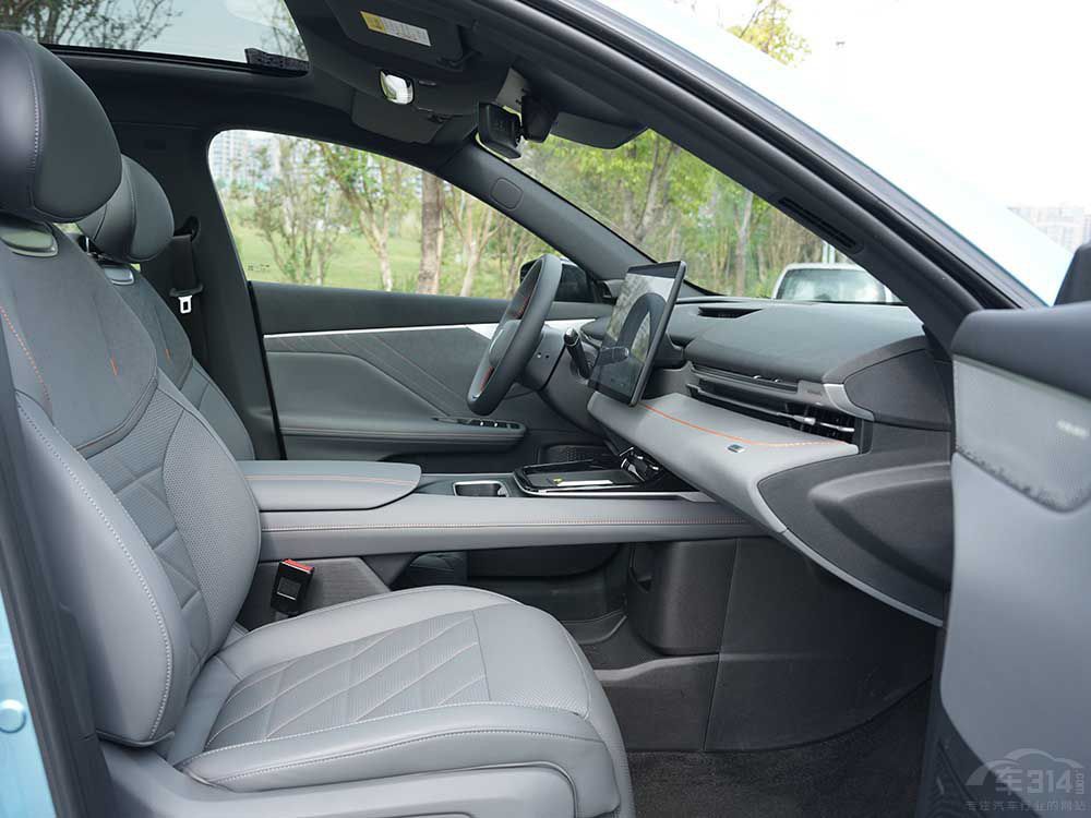 15萬預(yù)算不嫌少 這三款小鋼炮SUV都不錯(cuò) 15萬預(yù)算不嫌少 這三款小鋼炮SUV都不錯(cuò)