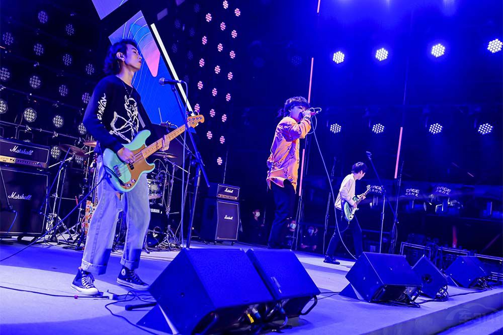 郁可唯獻(xiàn)唱凡爾賽大會(huì) C5 X領(lǐng)潮共創(chuàng)之夜 郁可唯獻(xiàn)唱凡爾賽大會(huì) C5 X領(lǐng)潮共創(chuàng)之夜