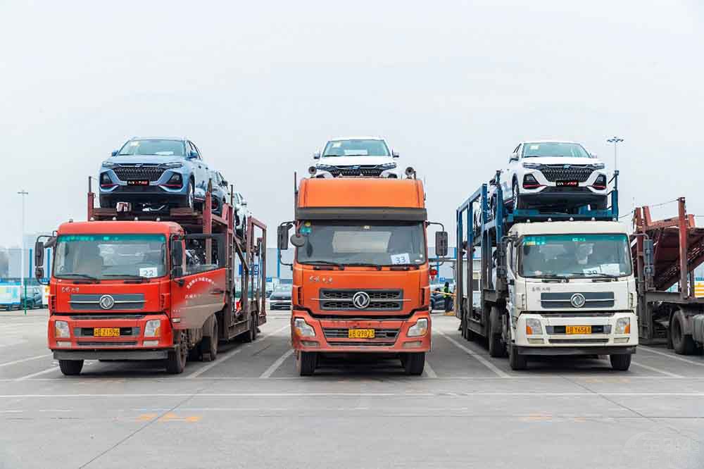 歐尚X7 PLUS到店實拍 搭載中國最強1.5T 歐尚X7 PLUS到店實拍 搭載中國最強1.5T