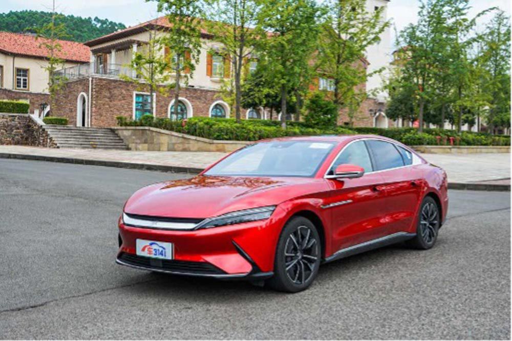 押注高端市場 傳統(tǒng)車企能否在新能源反擊 押注高端市場 傳統(tǒng)車企能否在新能源反擊