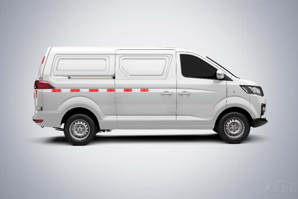 電領(lǐng)未來 北汽瑞翔首款新能源車成功下線 電領(lǐng)未來 北汽瑞翔首款新能源車成功下線