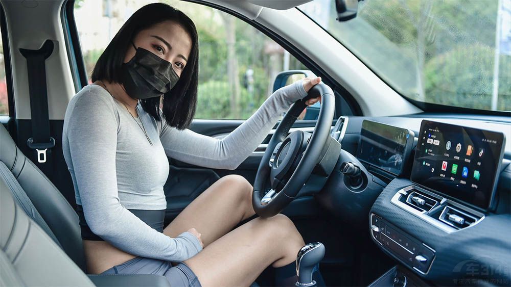 拉得動(dòng)經(jīng)濟(jì) 裝得下夢(mèng)想 金剛炮河北上市 拉得動(dòng)經(jīng)濟(jì) 裝得下夢(mèng)想 金剛炮河北上市