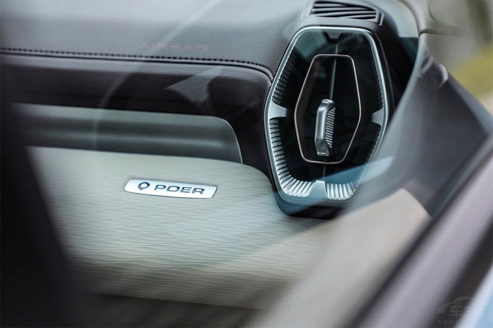 拉得動(dòng)經(jīng)濟(jì) 裝得下夢(mèng)想 金剛炮河北上市 拉得動(dòng)經(jīng)濟(jì) 裝得下夢(mèng)想 金剛炮河北上市