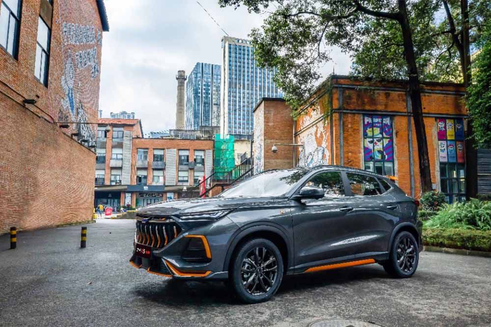 歐尚汽車這波買車送油補(bǔ)福利就是這么牛 歐尚汽車這波買車送油補(bǔ)福利就是這么牛