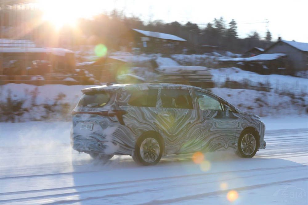 4月15日 和東風(fēng)風(fēng)行一起相聚田亮的Party 4月15日 和東風(fēng)風(fēng)行一起相聚田亮的Party