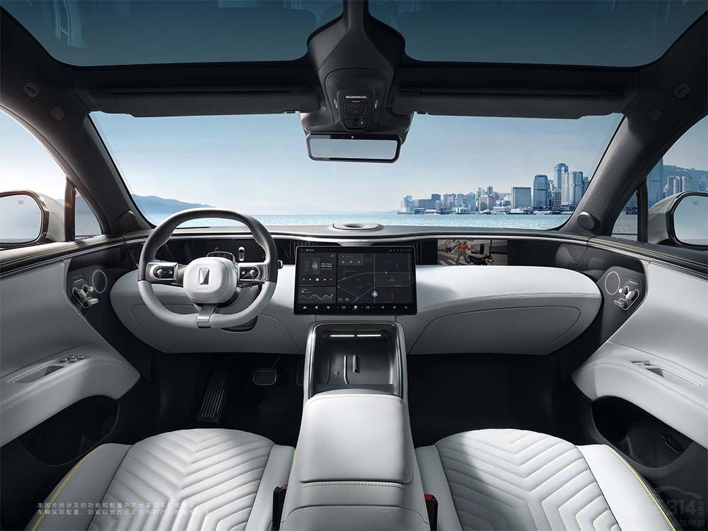 環(huán)擁式感應(yīng)座艙520亮相 阿維塔11開啟預(yù)訂 環(huán)擁式感應(yīng)座艙520亮相 阿維塔11開啟預(yù)訂