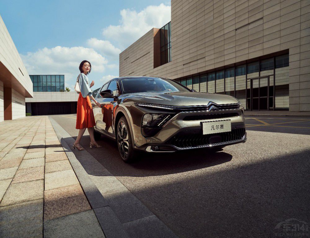 uy֖|L(fng) ѩFw48Сr