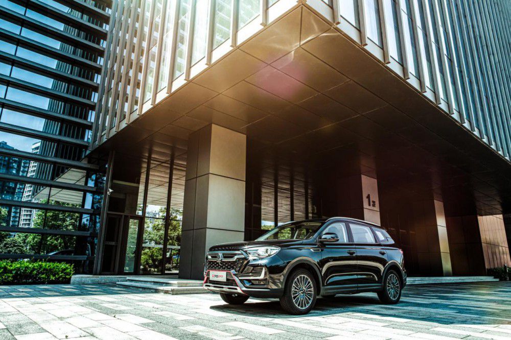 Ї(gu)VGVȫSUV܇U70Pro