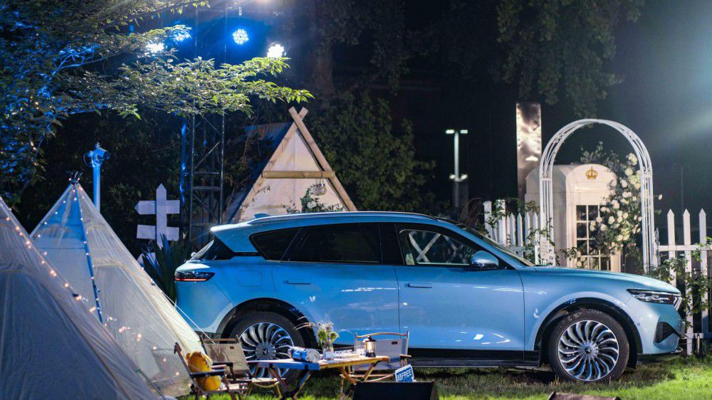 嵐圖FREE一周年舉辦“自由探索”用戶(hù)共創(chuàng)會(huì) 嵐圖FREE一周年舉辦“自由探索”用戶(hù)共創(chuàng)會(huì)